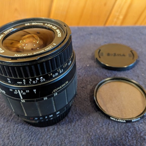 Nikon SLR F60 body for parts/repair.   Lens is in great condition. - Picture 7 of 11